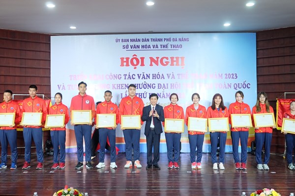 Đà Nẵng: Tăng cường các hoạt động biểu diễn nghệ thuật, nâng cao đời sống văn hóa cho người dân - Anh 2