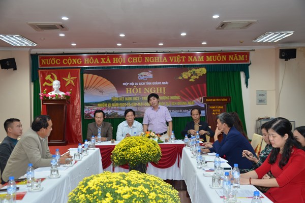 Quảng Ngãi: Lấy du lịch biển đảo và văn hóa lịch sử làm sản phẩm chủ đạo để thu hút du khách - Anh 1