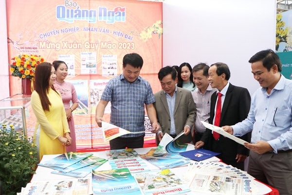 Hội Báo Xuân tỉnh Quảng Ngãi - Anh 2