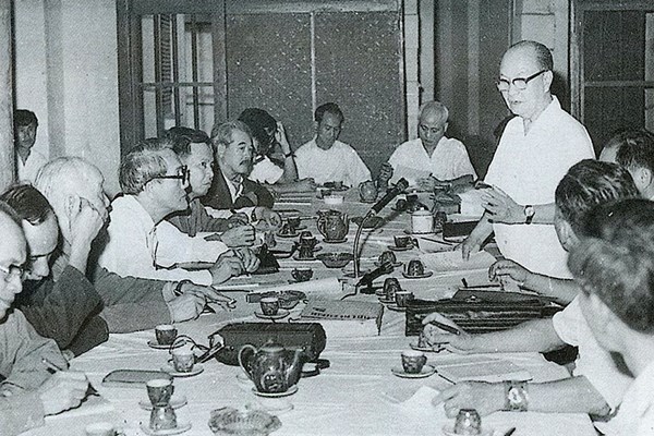 Bản Đề cương đặt nền móng xây dựng và phát triển nền văn hóa của dân tộc - Anh 3