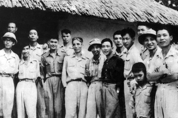 Từ “Đề cương văn hoá 1943” đến văn hóa, văn nghệ thời kỳ đổi mới và hội nhập - Anh 2