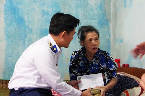 Tết sớm của những người lính canh biển - Anh 4