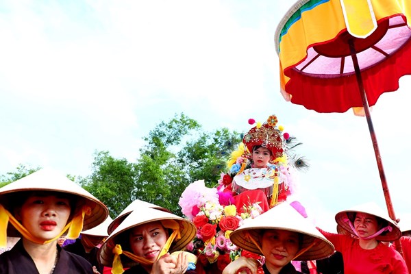 Di sản văn hóa phi vật thể đại diện của nhân loại: Hội Gióng, sức hút lạ kỳ - Anh 4