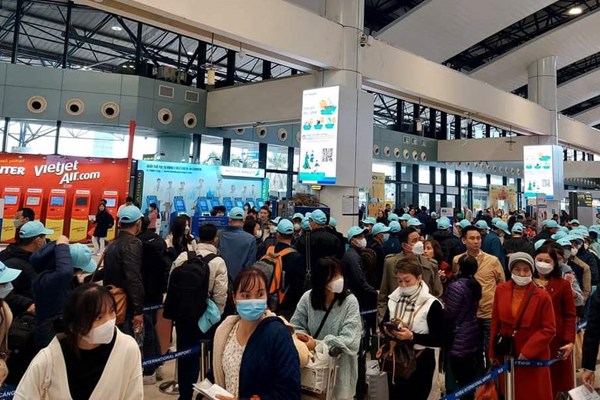 Cả nước đón 9 triệu lượt khách nội địa dịp Tết - Anh 7
