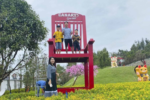 Phú Yên đón gần 95.000 lượt khách du lịch dịp Tết - Anh 2