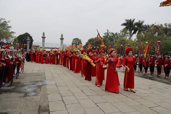 Quyền Chủ tịch nước dự kỷ niệm 1983 năm khởi nghĩa Hai Bà Trưng - Anh 4