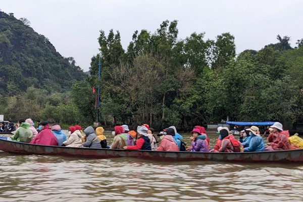 Để có một mùa lễ hội thực sự an toàn, văn minh: Trách nhiệm của địa phương rất lớn - Anh 3