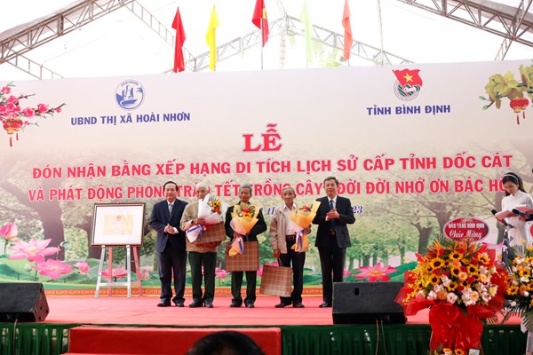 Bình Định: Di tích lịch sử Dốc Cát được xếp hạng cấp tỉnh - Anh 2
