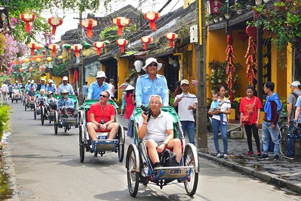 Đưa thông tin du lịch, hình ảnh Hội An lên nền tảng không gian ảo - Anh 4