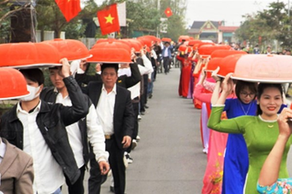“Phục hưng” áo ngũ thân trên đất Cố đô - Anh 2
