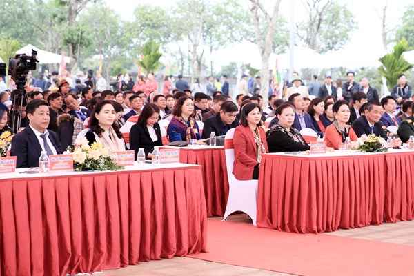 Lễ hội Tản Viên Sơn Thánh (Ba Vì): Tôn vinh những giá trị văn hoá truyền thống - Anh 2
