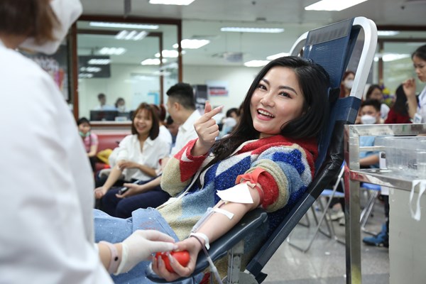 Có một lễ hội lan toả những câu chuyện nhân văn - Anh 1