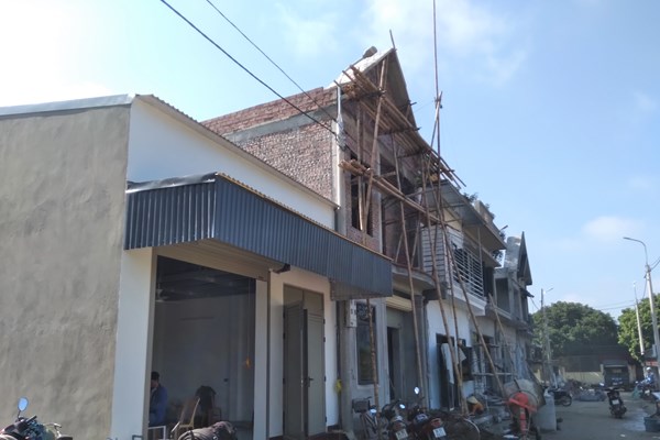 Xuân về trên xóm vạn chài - Anh 1