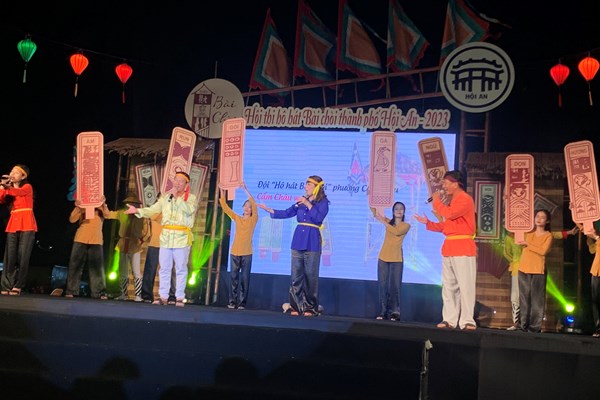 Hội An tôn vinh nghệ nhân, nghệ sĩ bài chòi - Anh 3