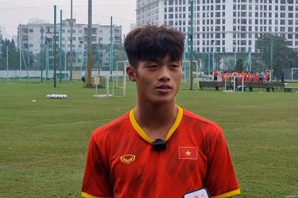 U20 Việt Nam bổ sung thêm lực lượng, chuẩn bị đá giao hữu với “quân xanh” chất lượng - Anh 1