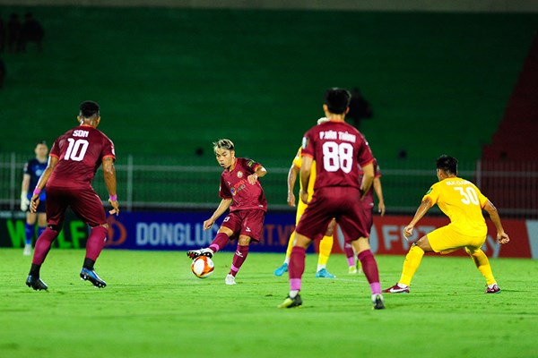 Vòng 3 V.League 1-2023: Những cuộc chiến không khoan nhượng - Anh 2