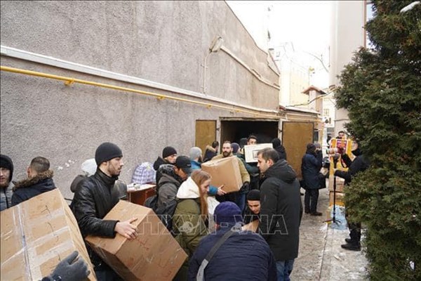 Người Việt ở Nga tổ chức hỗ trợ nạn nhân Syria sau động đất - Anh 2