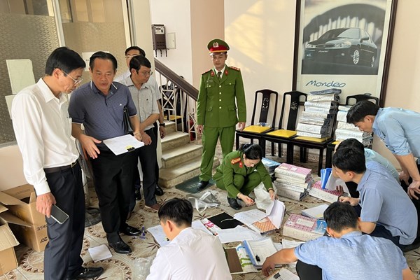Bắt Giám đốc Trung tâm Đăng kiểm xe cơ giới Thừa Thiên Huế - Anh 2