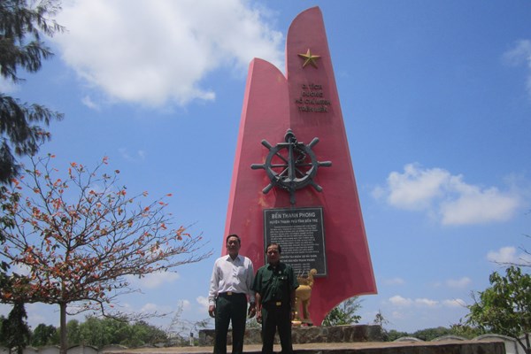 Đánh thức Thạnh Phú - Anh 1