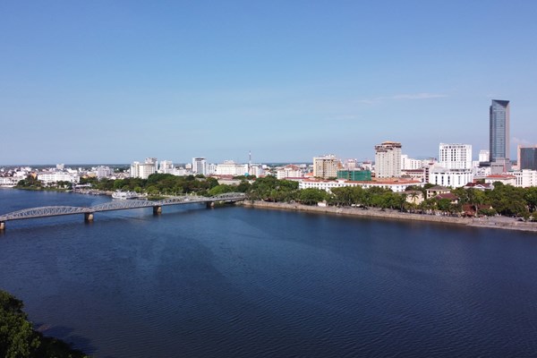 Tỉ lệ người dân chọn tên gọi Thành phố Huế rất cao - Anh 1
