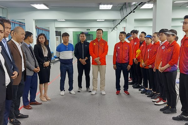 Thứ trưởng Bộ VHTTDL Hoàng Đạo Cương: Tạo điều kiện tốt nhất cho các VĐV luyện tập - Anh 1