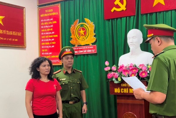 Công an TP.HCM thông tin về việc khởi tố Đặng Anh Quân, Đặng Thị Hàn Ni và Trần Văn Sỹ - Anh 2