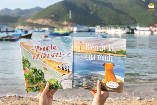 Giao lưu và ra mắt bộ sách 