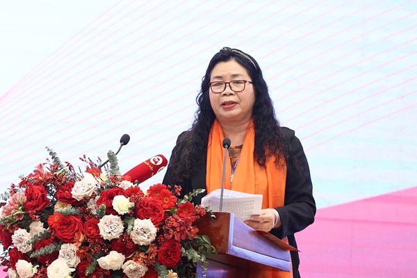 Để giá trị của Đề cương trường tồn cùng dân tộc - Anh 6