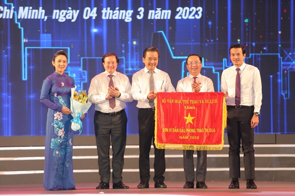 Thành tích của ngành Văn hoá và Thể thao TP.HCM trong năm qua là rất ấn tượng - Anh 5