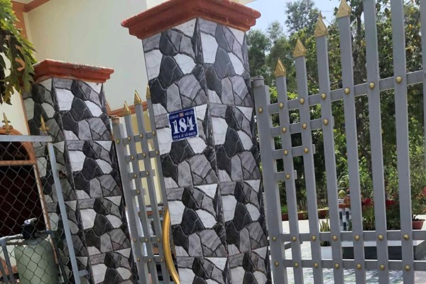 Viết tiếp vụ di tích lịch sử quốc gia Nhà và Lò gạch Võ Công Tồn (Long An) bị xâm hại nghiêm trọng: Huyện Bến Lức có “lơ là” trách nhiệm? - Anh 1