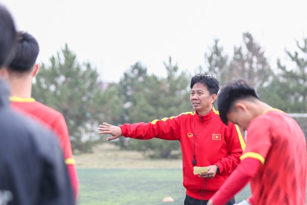 Chờ những toan tính! - Anh 3