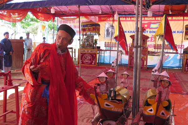 Huyện đảo Lý Sơn tổ chức lễ Khao lề thế lính Hoàng Sa - Anh 2