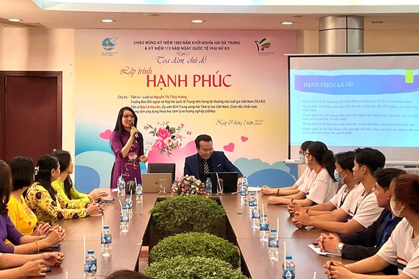 Tọa đàm về 