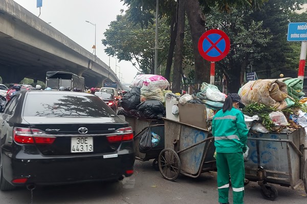 “Choáng” với văn hóa tham gia giao thông (Bài 3): Vì sao hiệu quả xây dựng văn hóa giao thông chẳng được bao nhiêu - Anh 1