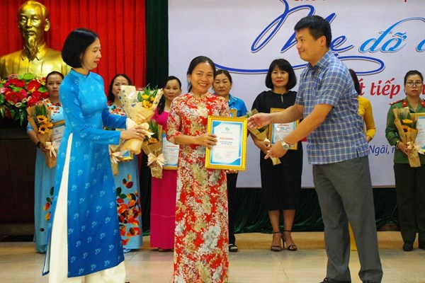 Ấm áp từ chương trình “Mẹ đỡ đầu” - Anh 4