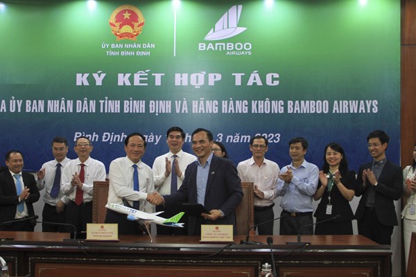 Mở các đường bay, xúc tiến quảng bá điểm đến du lịch Bình Định - Anh 2