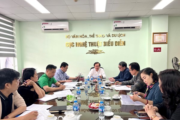 Sáng tác các tác phẩm VHNT 