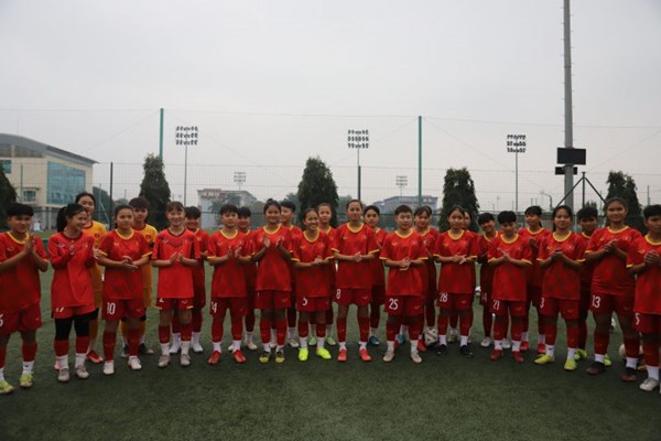 Đội tuyển bóng đá U17 nữ Việt Nam tập huấn tại Nhật Bản - Anh 1