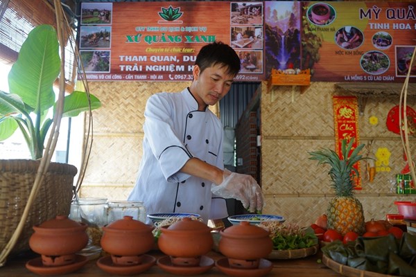Kể câu chuyện văn hóa địa phương bằng mì Quảng niêu - Anh 1