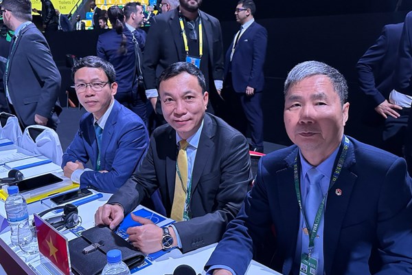 Ông Gianni Infantino tái đắc cử chủ tịch FIFA - Anh 1