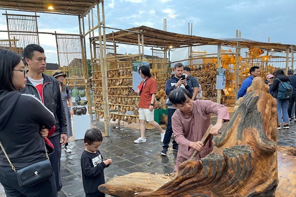 Hội An hướng tới thành phố sáng tạo: Kết nối giá trị văn hóa làng nghề- văn nghệ dân gian - Anh 1