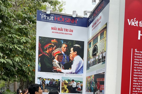 Khai mạc trưng bày chuyên đề “Phút hồi sinh” - Anh 6