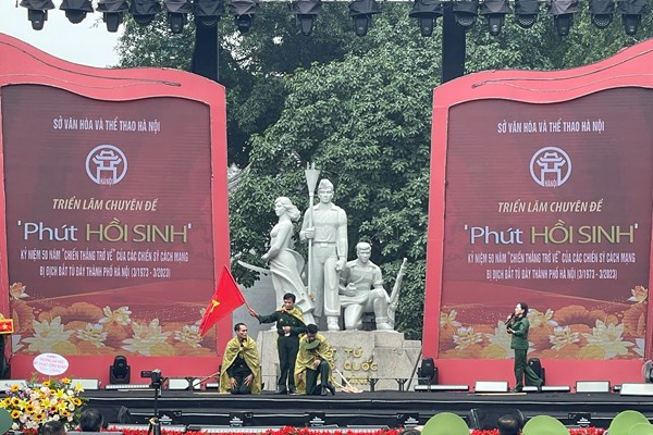 Khai mạc trưng bày chuyên đề “Phút hồi sinh” - Anh 2