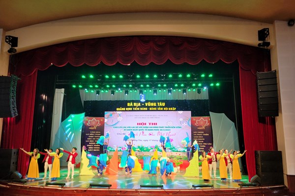 Lan tỏa giá trị của hạnh phúc - Anh 1