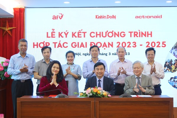 Từ cuộc thi viết 