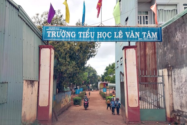 Một trường tiểu học tại Gia Lai thu sai tiền xã hội hóa hơn 140 triệu đồng - Anh 1