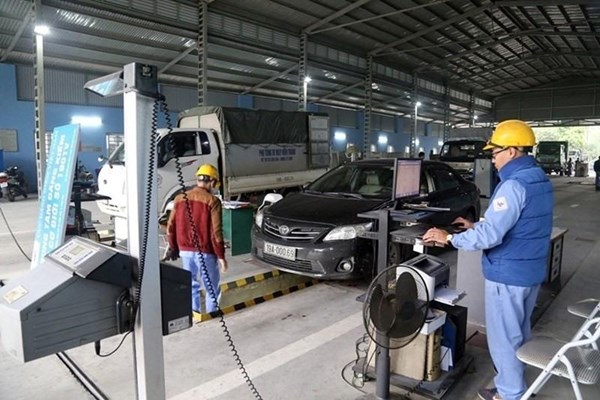 Chính thức miễn đăng kiểm lần đầu với ô tô mới, giãn chu kỳ kiểm định xe - Anh 1