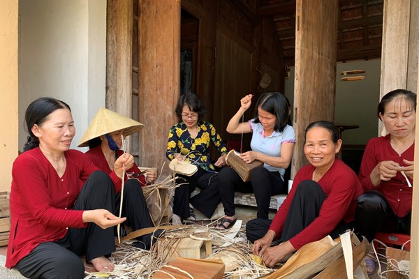 Rộn ràng khai hội làng cổ ở xứ Tiên - Anh 3
