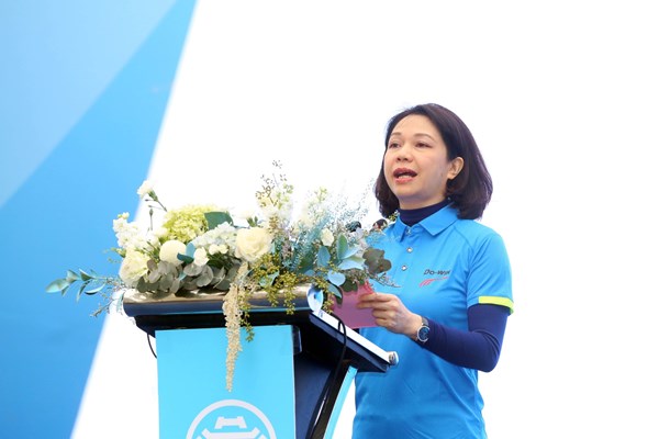 Hơn 3.500 người tham gia Ngày chạy Olympic và phát động Giải chạy Báo Hà Nội mới - Anh 1
