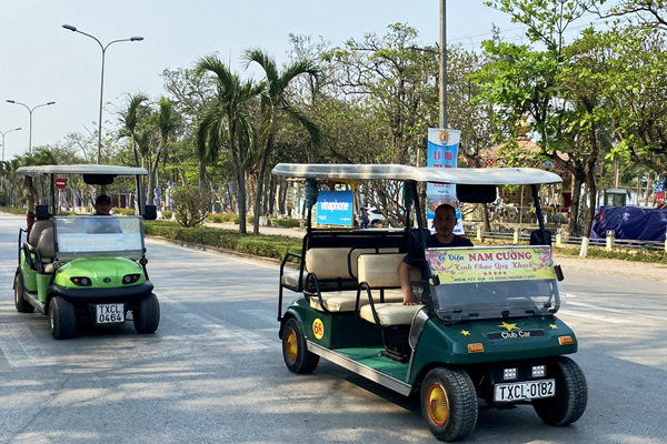 Hơn 550 xe điện ở thị xã Cửa Lò (Nghệ An): Sẽ bị “khai tử” trước mùa du lịch - Anh 1